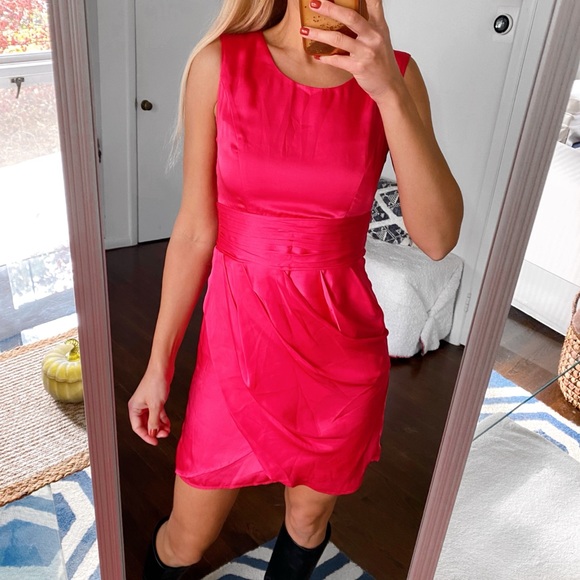 💗 VILA PINK SATIN COCKTAIL DRESS! - Picture 1 of 16